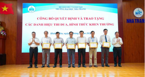 KHOA KỸ THUẬT NĂNG LƯỢNG ĐƯỢC KHEN THƯỞNG THÀNH TÍCH TIÊU BIỂU, XUẤT SẮC NĂM HỌC 2025 – 2026